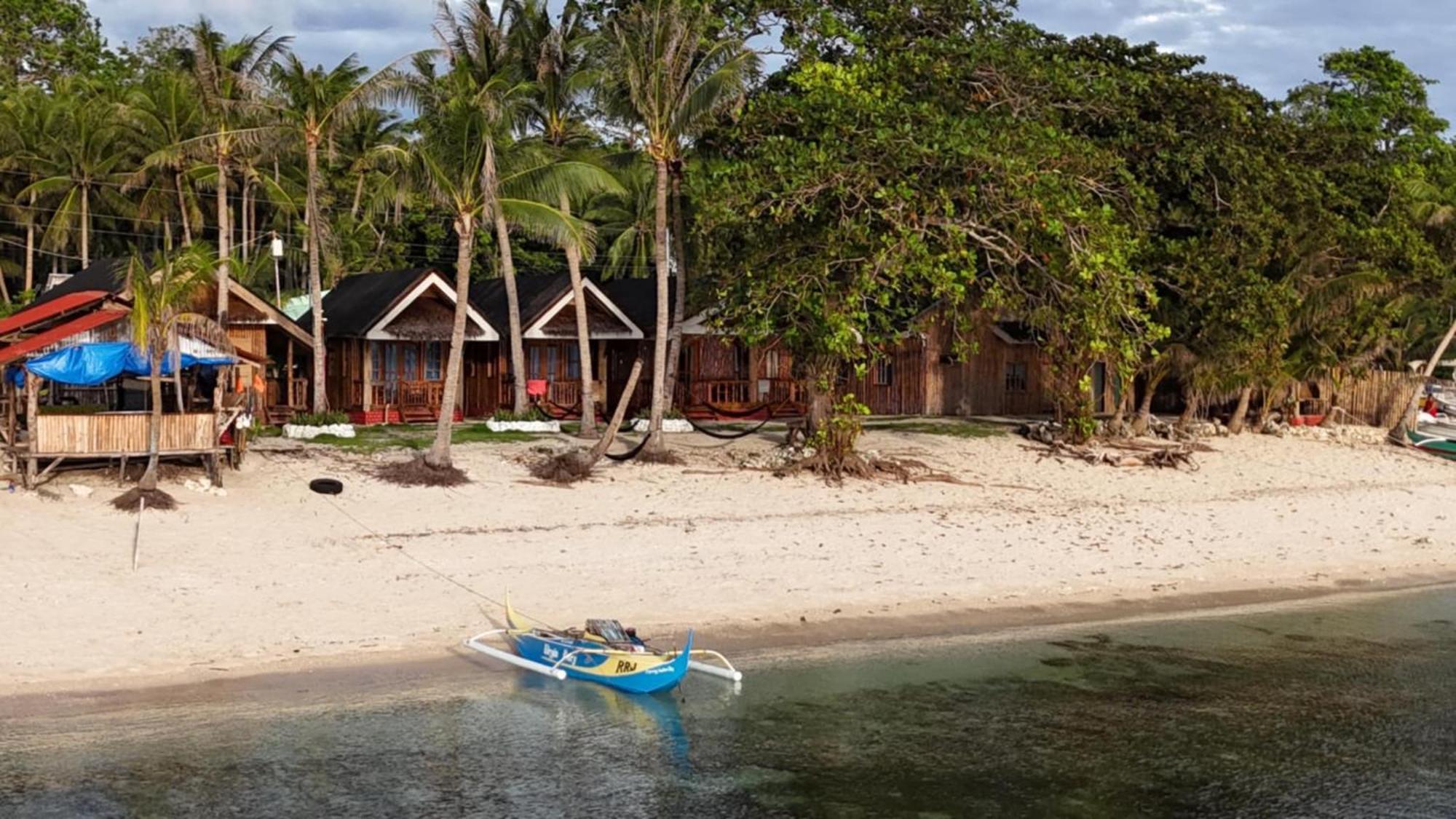 Hola Beach Resort Siquijor Exterior photo